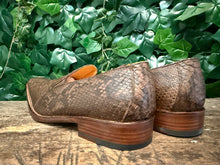 Afbeelding in Gallery-weergave laden, Nieuwe python leren instappers van Sendra maat 42