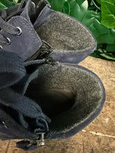 Afbeelding in Gallery-weergave laden, Nieuwe hoge sneakers/veterboots van Gabor maat 40(maat 6,5