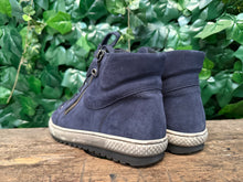Afbeelding in Gallery-weergave laden, Nieuwe hoge sneakers/veterboots van Gabor maat 40(maat 6,5
