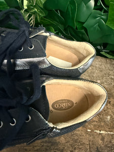 Bijna Nieuwe sneakers van nimco maat 38,5(wijdte KX)