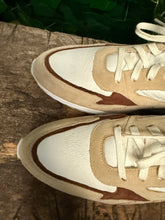 Afbeelding in Gallery-weergave laden, Nieuwe sneakers van durea maat 42 (wijdte H)