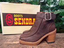 Afbeelding in Gallery-weergave laden, Nieuwe supergave vintage blokhak laarzen Sendra maat 39