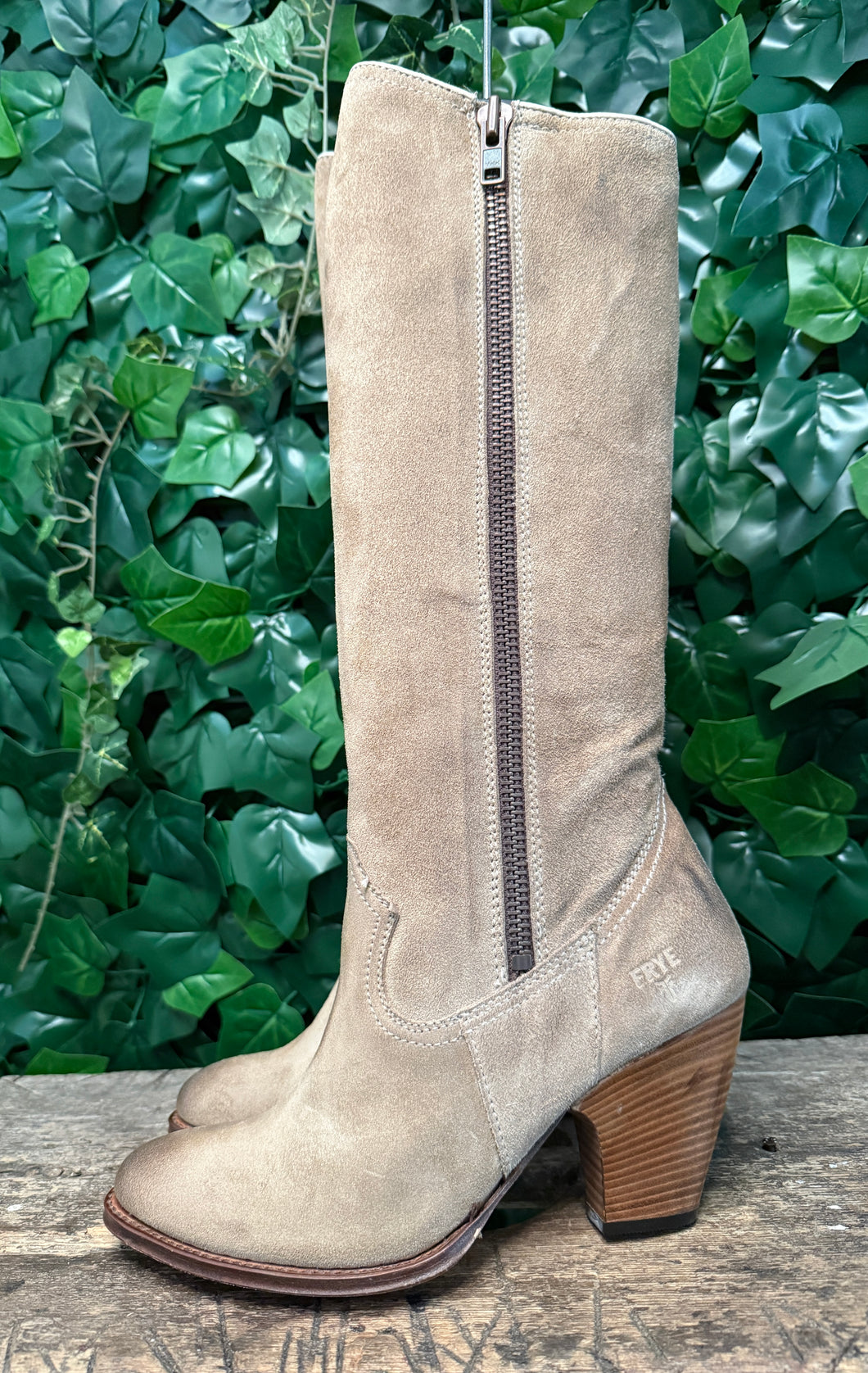 Nieuwe prachtige laarzen van Frye maat 38 (maat 8)