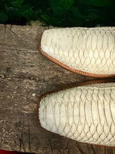 Afbeelding in Gallery-weergave laden, Bijna Nieuwe geweldige python laarzen van Sendra maat 45
