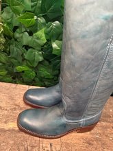 Afbeelding in Gallery-weergave laden, Nieuwe prachtige vintage laarzen van Sendra maat 37