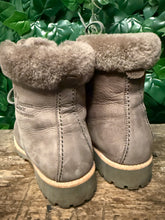 Afbeelding in Gallery-weergave laden, bijna Nieuwe gevoerde boots van Panama Jack maat 39