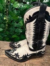 Afbeelding in Gallery-weergave laden, supermooie sendra laarzen maat 42