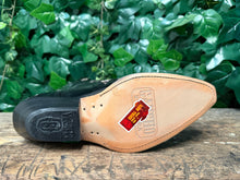 Afbeelding in Gallery-weergave laden, Nieuwe prachtige vintage laarzen van Sendra maat 39