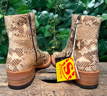 Afbeelding in Gallery-weergave laden, supergave Nieuwe python laars van Sendra maar 42