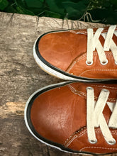Afbeelding in Gallery-weergave laden, Nieuwe sneakers van Wolky maat 39