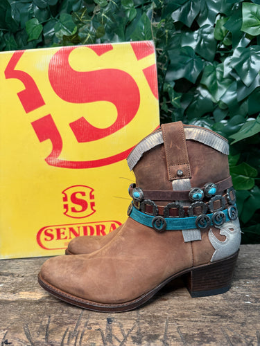 Nieuwe prachtige ibiza stijl laarzen van sendra maat 38