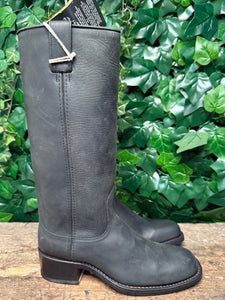 Nieuwe prachtige hoge laarzen van sendra maat 39