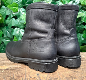 Nieuwe gevoerde boots van Panama Jack maat 41