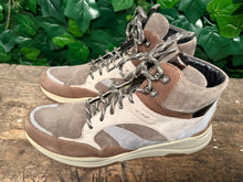 Afbeelding in Gallery-weergave laden, Nieuwe sneakers van durea maat 42 (wijdte E)
