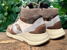 Afbeelding in Gallery-weergave laden, Nieuwe sneakers van durea maat 42 (wijdte E)