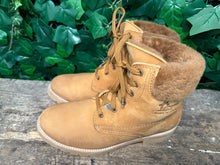 Afbeelding in Gallery-weergave laden, Nieuwe gevoerde boots van Panama Jack maat 41