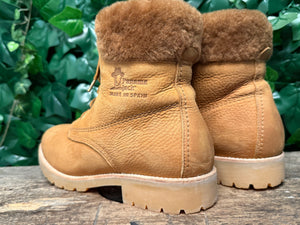 Nieuwe gevoerde boots van Panama Jack maat 41