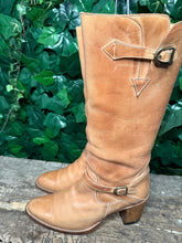 Afbeelding in Gallery-weergave laden, zo goed als nieuw Vintage laars van Sendra maat 40