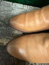 Afbeelding in Gallery-weergave laden, zo goed als nieuw Vintage laars van Sendra maat 40