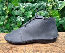 Afbeelding in Gallery-weergave laden, Nieuwe schoenen/laarsjes van loints of holland maat 39