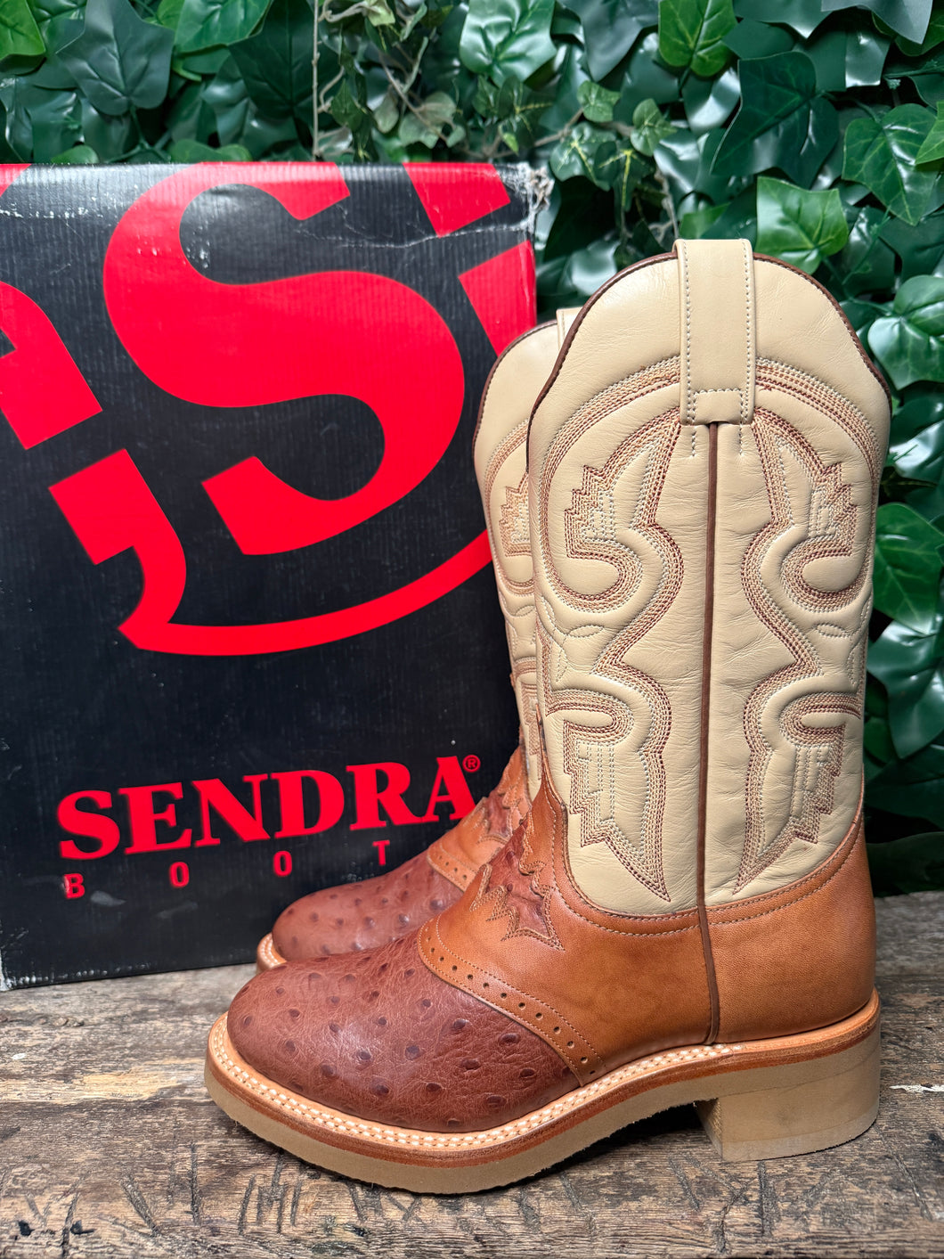 Nieuwe prachtige vintage laarzen van Sendra maat 40