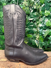 Afbeelding in Gallery-weergave laden, Nieuwe prachtige laarzen van Sendra maat 45 (uk 10,5)