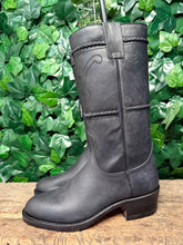 Afbeelding in Gallery-weergave laden, Nieuwe prachtige laarzen van Sendra maat 42 (uk 8)