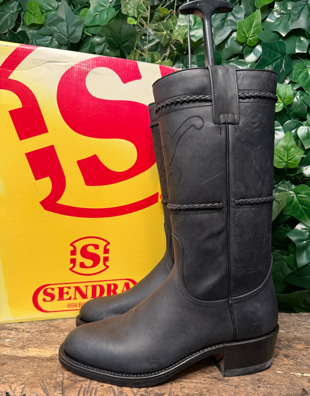 Nieuwe prachtige laarzen van Sendra maat 42 (uk 8)