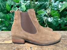 Afbeelding in Gallery-weergave laden, gewoon Nieuwe Chelsea boots van Wolky maat 39