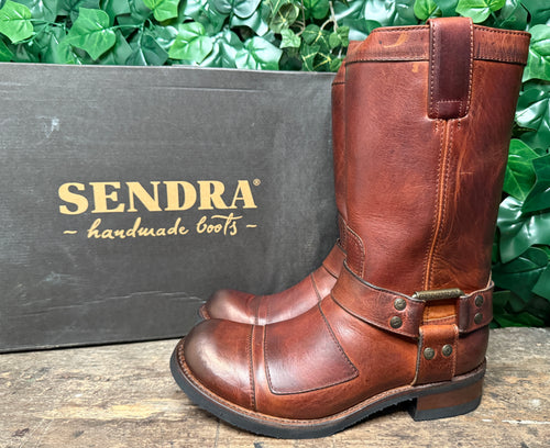 Nieuwe prachtige stoere boots van Sendra maat 40