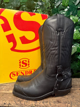 Afbeelding in Gallery-weergave laden, Nieuwe prachtige stoere laarzen van Sendra maat 40