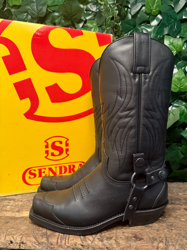 Nieuwe prachtige stoere laarzen van Sendra maat 40