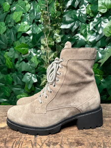 gewoon Nieuwe boots van Durea maat 38 (wijdte H)