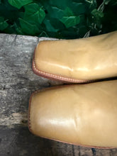 Afbeelding in Gallery-weergave laden, Nieuwe prachtige stoere laarzen van Sendra maat 42