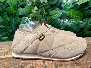 Nieuwe mocassins/pantoffels van Teva maat 40,5
