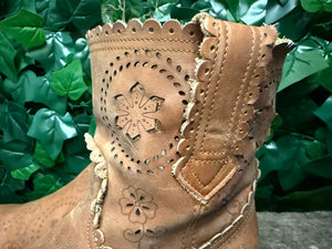 bijna Nieuwe prachtige laarsjes van Sendra maat 39