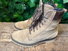 Afbeelding in Gallery-weergave laden, zo goed als nieuw boots van Durea maat 37,5 (wijdte H)