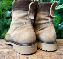 Afbeelding in Gallery-weergave laden, zo goed als nieuw boots van Durea maat 37,5 (wijdte H)