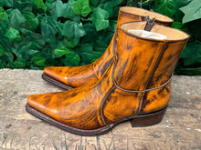Afbeelding in Gallery-weergave laden, supergave Nieuwe laars van Sendra maar 43