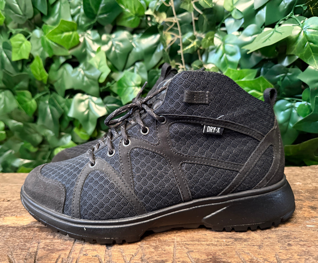 Gewoon Nieuwe sneakers van Xsensible maat 43 (wijdte H)