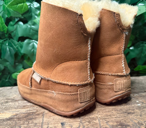 Bijna Nieuwe Mukluk laarsjes van Fitflop maat 38
