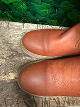 Afbeelding in Gallery-weergave laden, bijna Nieuwe gevoerde laars van Panama Jack maat 39
