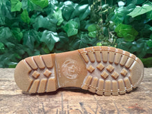 Afbeelding in Gallery-weergave laden, bijna Nieuwe gevoerde laars van Panama Jack maat 39