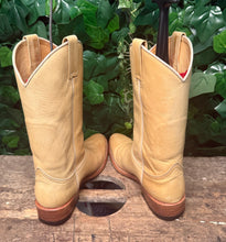 Afbeelding in Gallery-weergave laden, zo goed als nieuw vintage laarzen van Sendra maat 37