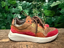 Afbeelding in Gallery-weergave laden, bijna Nieuwe sneakers van Xsensible maat 39 (wijdte H)