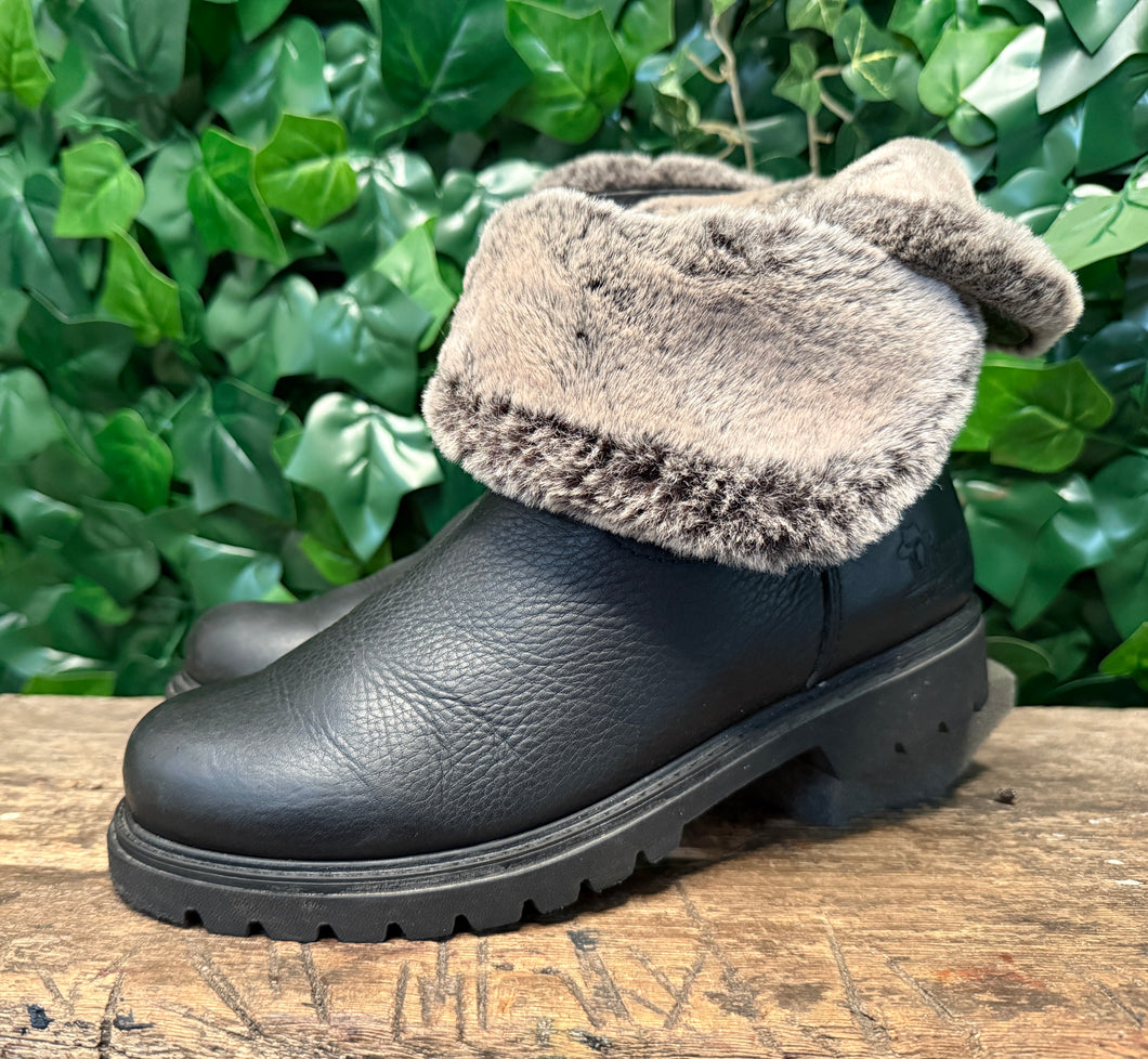 Gewoon Nieuwe gevoerde boots van Panama Jack maat 39