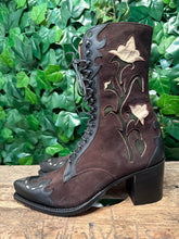 Afbeelding in Gallery-weergave laden, Nieuwe geweldige laarsjes met bloem Sendra laars maat 39,5