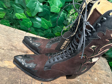 Afbeelding in Gallery-weergave laden, Nieuwe geweldige laarsjes met bloem Sendra laars maat 39,5