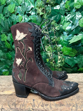 Afbeelding in Gallery-weergave laden, Nieuwe geweldige laarsjes met bloem Sendra laars maat 39,5