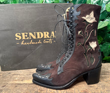 Afbeelding in Gallery-weergave laden, Nieuwe geweldige laarsjes met bloem Sendra laars maat 39,5